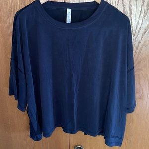 Lululemon Boxy Workout Crop